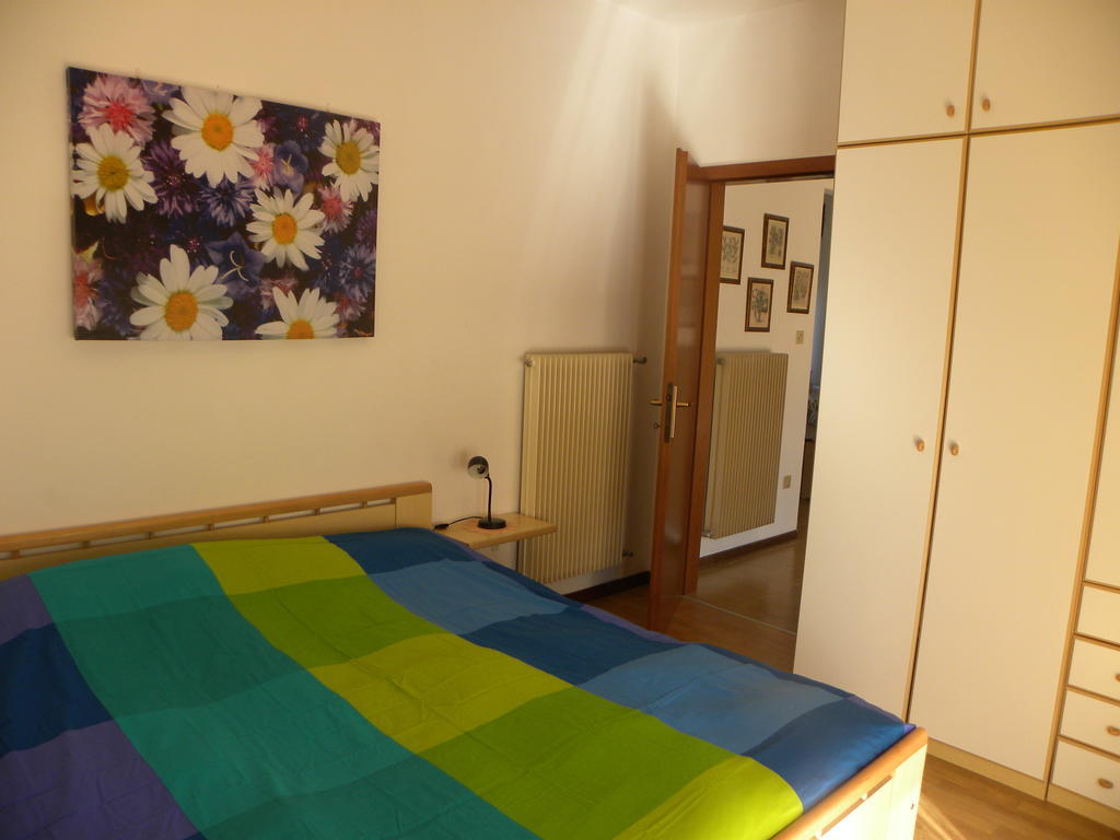 Casa De Val Apartamento Calceranica al Lago Quarto foto